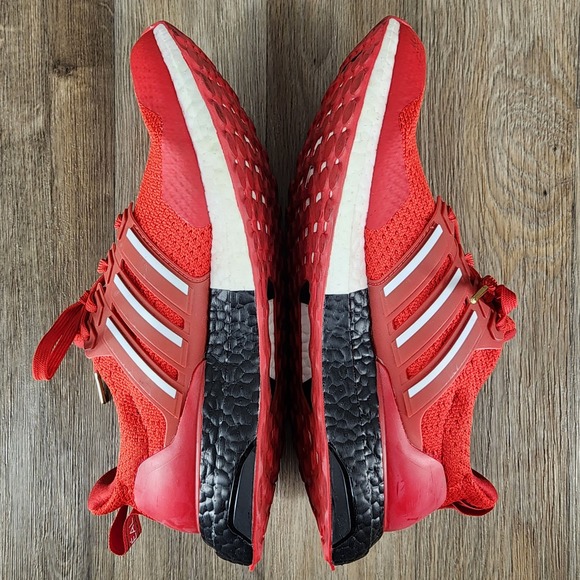 Adidas Ultra Boost Montreal Red White Men\'s Running Shoes‎ Size 9 FY3426 main image 6